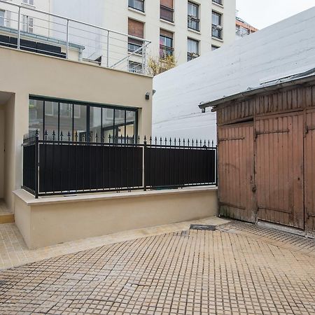 Vintage, F3 Avec Terrasse, Villa Saint Charles Párizs Kültér fotó